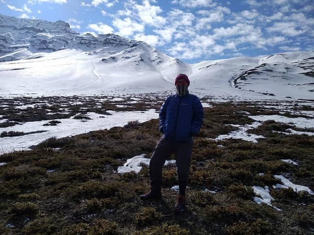 /images/montanismo/cerro-san-gabriel/cliente-campamento1-cerro-san-gabriel.jpg